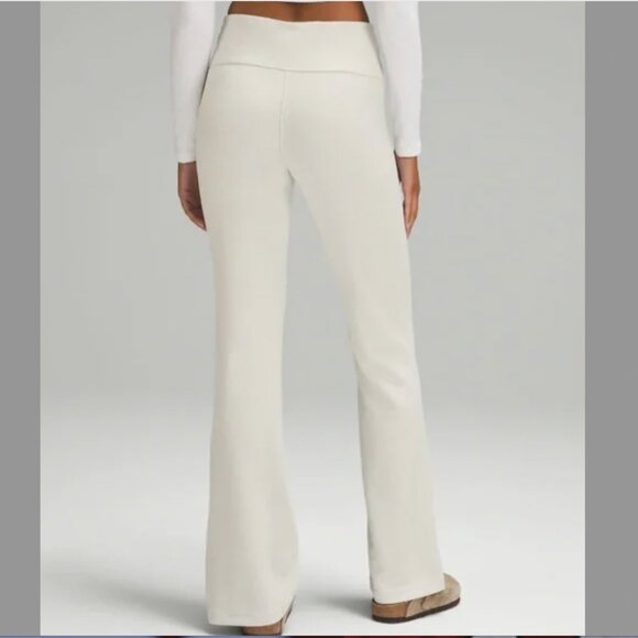 Lululemon Softstream Ribbed Zip Hem Flare Plants - Picture 2 of 5